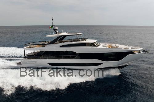 Azimut Grande 26 Metri tekniska specifikationer och recensioner